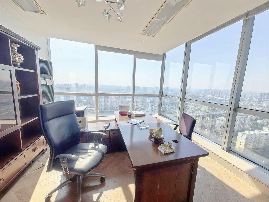 环球188财富中心